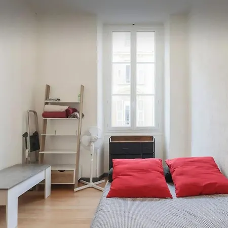 شقة Studio confortable à Nice - 19 m² avec vue sur la ville نيس