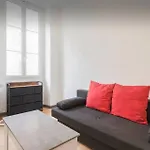 Confortable A - 19 M² Avec Vue Sur La Nice