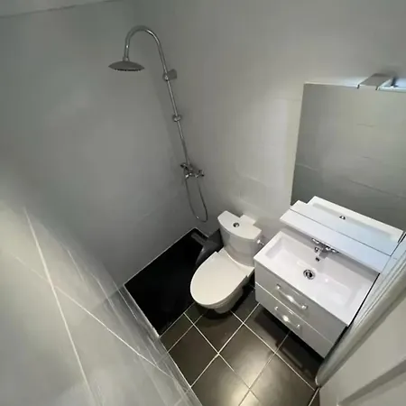 Apartment Confortable A - 19 M² Avec Vue Sur La Nizza